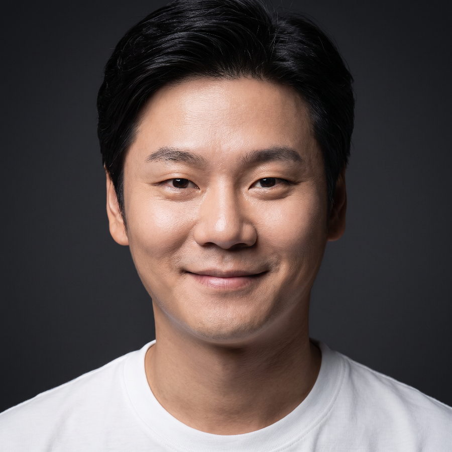 ceoworld's tweet photo. Q&A with William Yu from NextSmartShip: A guide for global growth for direct-to-consumer brands. 🌍📈
https://t.co/6JdewPuBeh
#QandA #WilliamYu #NextSmartShip #GlobalGrowth #DirectToConsumer #DTCBrands #Ecommerce #BusinessStrategy #MarketExpansion #Entrepreneurship #DigitalMarketing #InternationalBusiness #GrowthHacking #BrandDevelopment 🌍📈