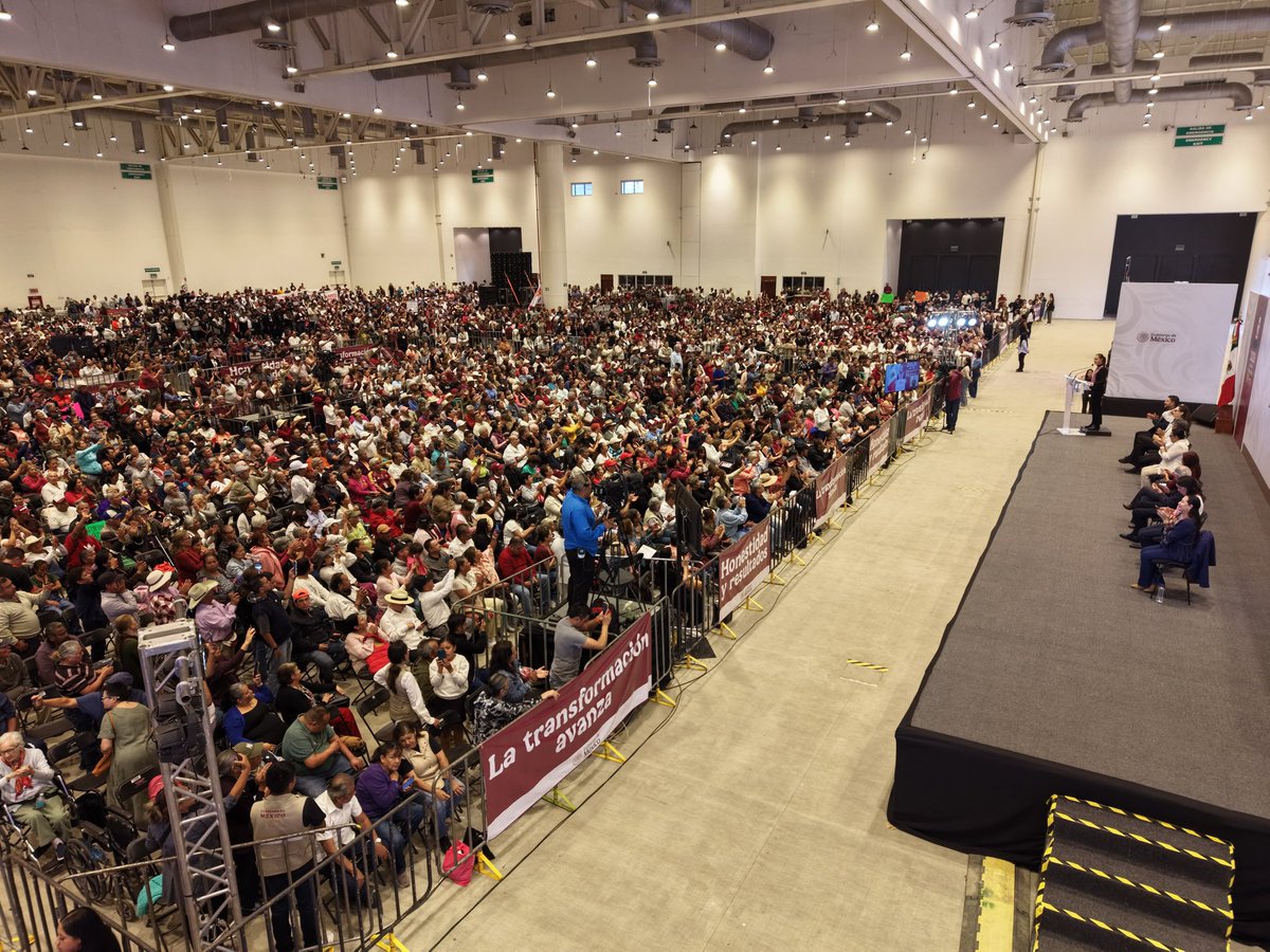 Claudiashein's tweet photo. Gira de rendición de cuentas: Honestidad y resultados en Querétaro. 

🎥 https://t.co/18ranemiKF https://t.co/DyWJfz9gP8