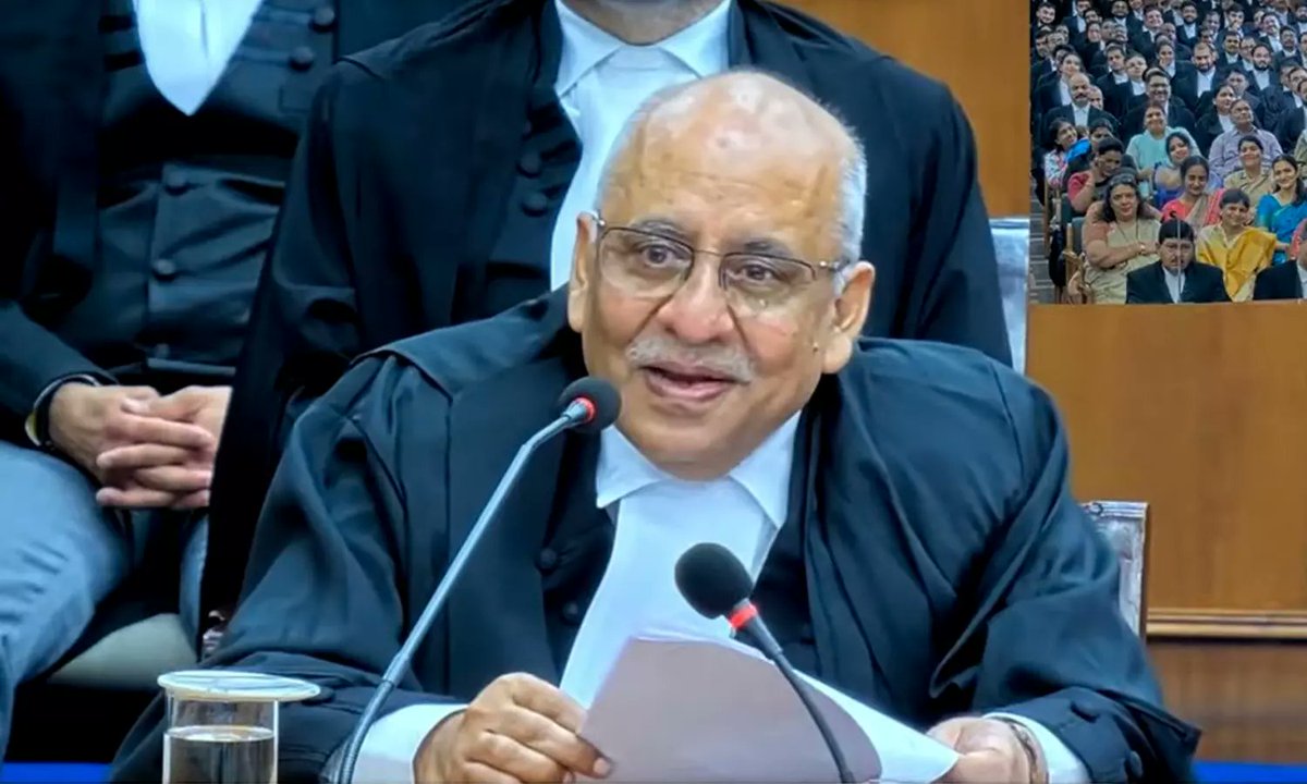 NewsAlgebraIND's tweet photo. BIG NEWS 🚨 MP High Court Justice Avanindra Kumar Singh announces to donate his entire General Provident Fund payout of Rs. 1.1 Crore to the PM Cares Fund 🫡 https://t.co/2WSNLHUfU2