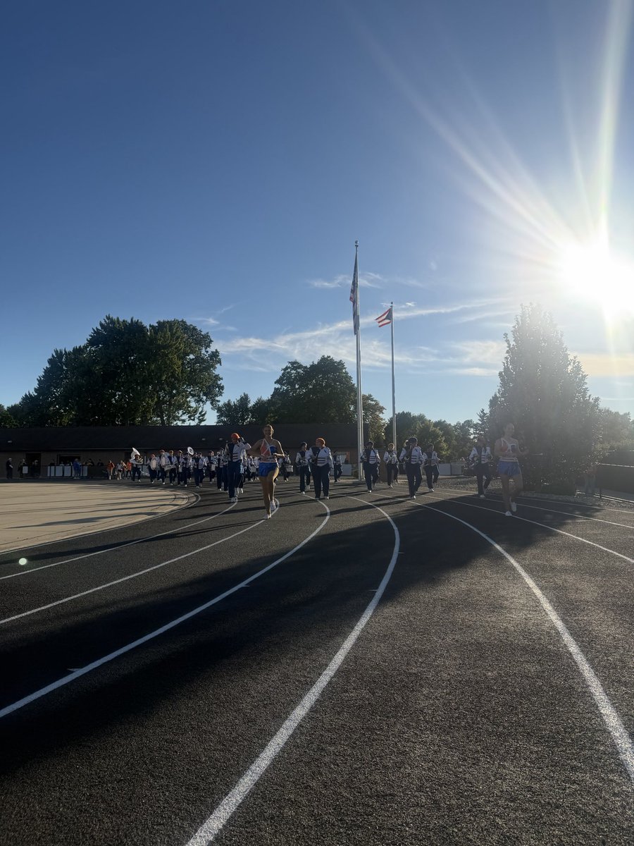 edison_bands's tweet photo. The Edison Band has made it to Norwalk! https://t.co/DnOZkjmMDY