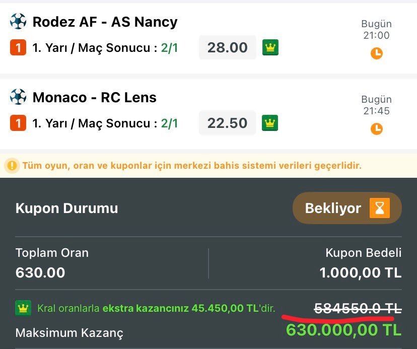 basitoyna1's tweet photo. @iddaakorner453 Bakın bunlar iki gündür paylaştığı kuponlar soldaki resimde kırmızı çizgi ile çizdiğim üstte kalan sayı yani üstü çizgili olan beyaz sayıda sayı yazılırken araya nokta konulur. Sağda çok fazla var ama bir tane söyleyeyim "Crystal Palac" isim hatalı iddia böyle kısaltma yapmaz https://t.co/G7jVstrB4L