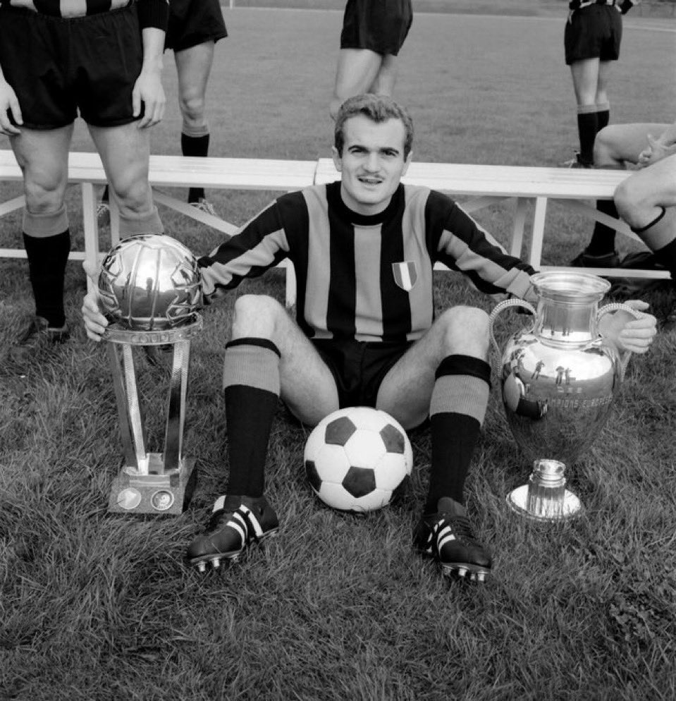 BongoBerta's tweet photo. La leyenda de Italia e Inter, Sandro Mazzola, ha fallecido a sus 83 años de edad 🕊️ https://t.co/ls9RlseStw