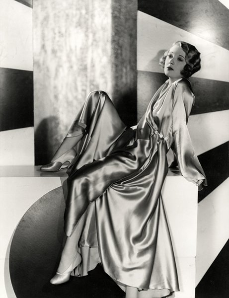 ElizabethDFJnr's tweet photo. Dorothy Mackaill for #FashionFriday https://t.co/33K84vjWeg