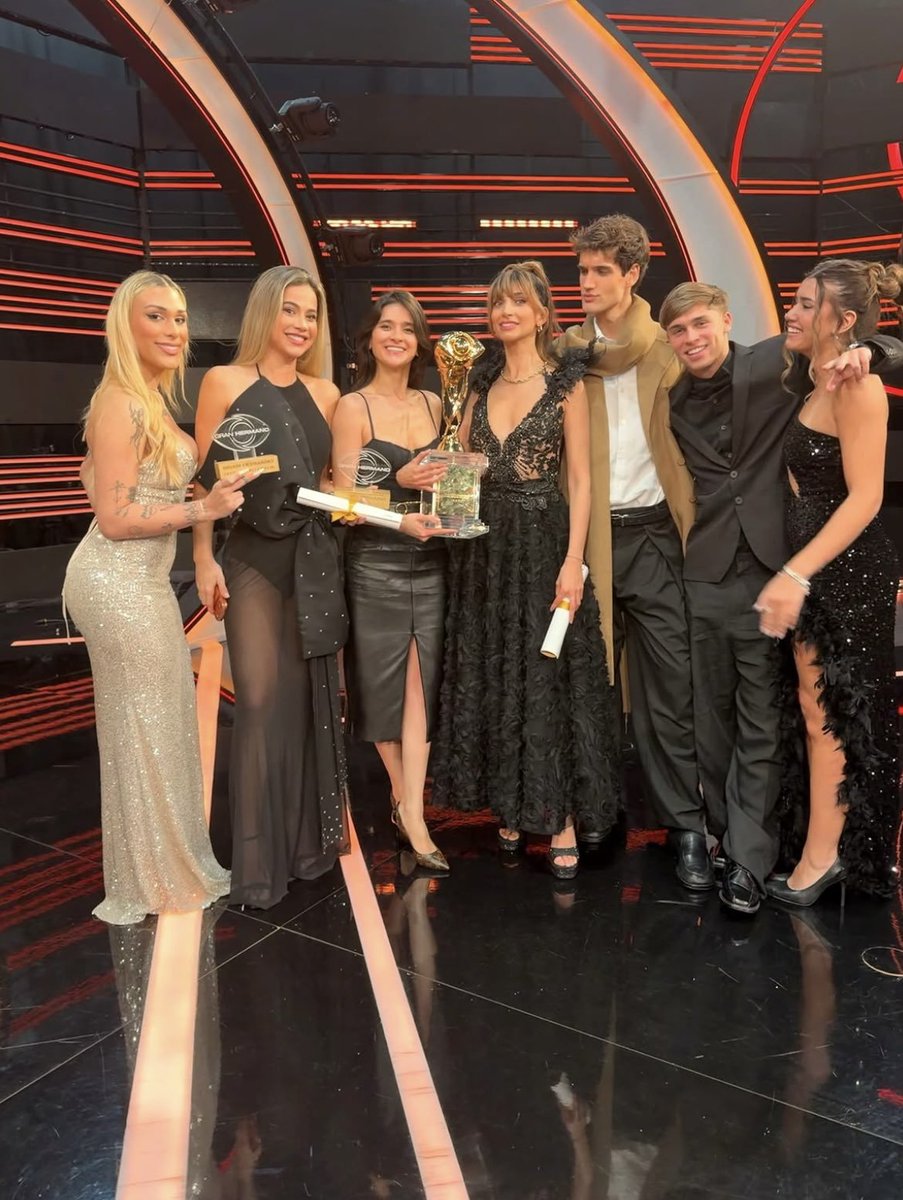 cotyverse's tweet photo. calidad que cantidad 
#granhermano https://t.co/P0yxzrQGFA