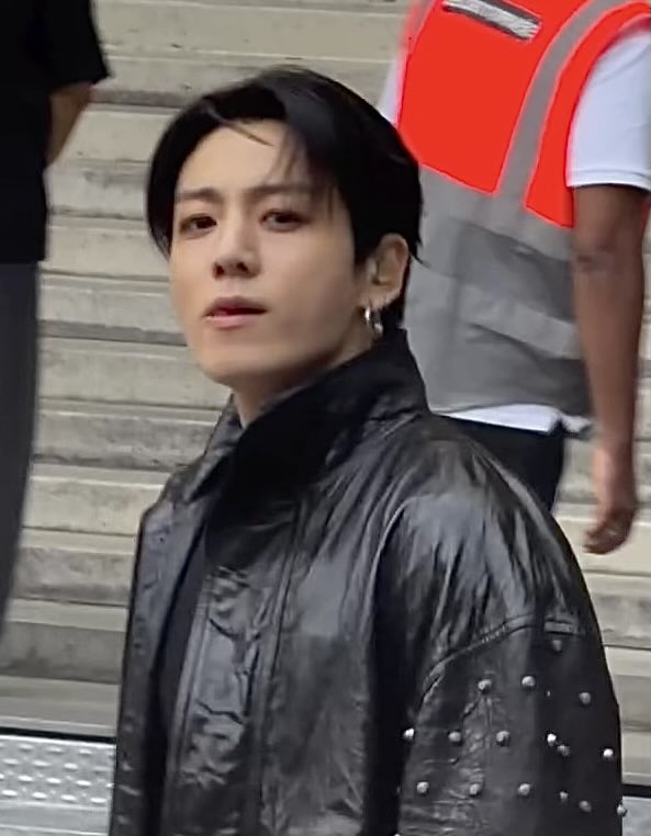 mniyajk97's tweet photo. I WOULD’VE FAINTED https://t.co/X11C7U7hFe