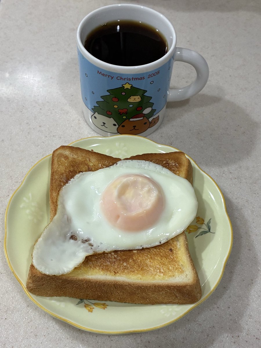 sinwanoaria's tweet photo. 朝はパズーのラッパで目覚めます🎺

朝ごはん🍞🍳

おはようございます☀

#おうちごはん https://t.co/iLpkpXRXxU