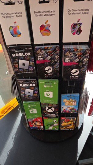 ColemanJimegge's tweet photo. At the store https://t.co/SvqENMHDEb