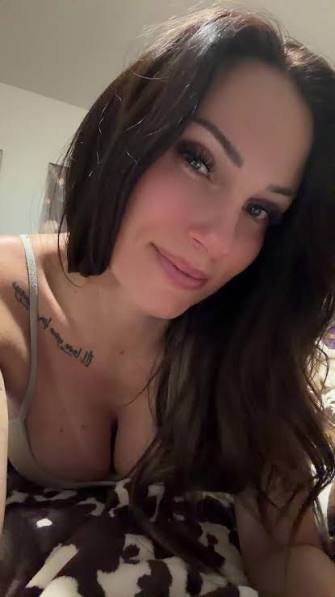 JMarie44861's tweet photo. I need husband 😩  Add me on  zangi  1581310004 https://t.co/vaV7vw2OJs