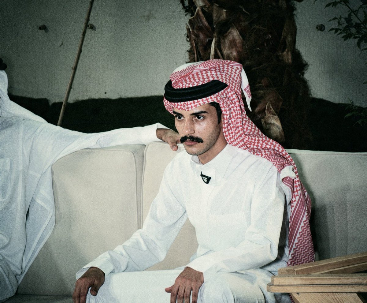 piso040's tweet photo. اكتملت الصوره نجـم النسخه عاد من جديد✨
#رحلة_المليون58~#عبدالصمد_بادي https://t.co/Ksuycb38WB
