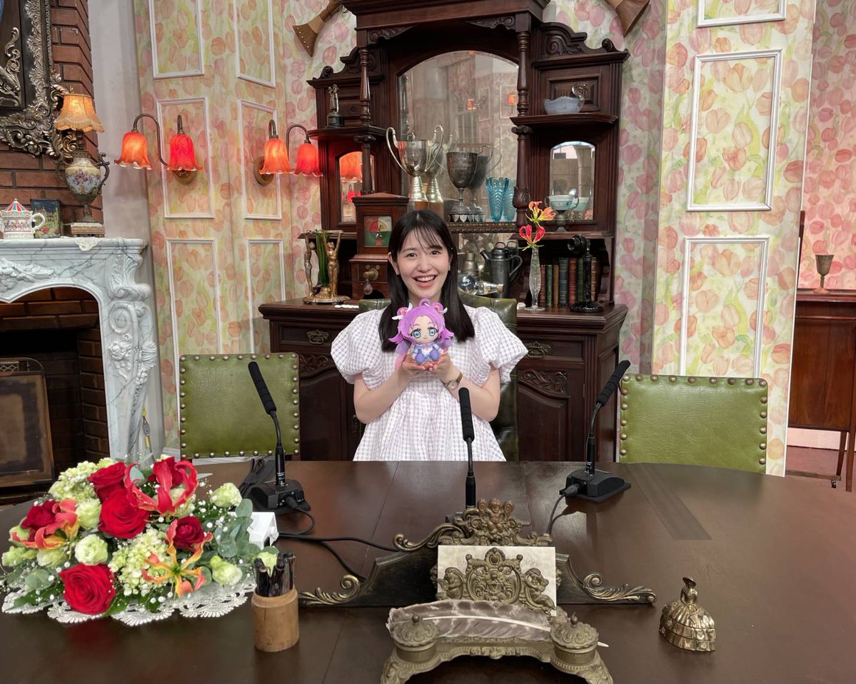 Senga_Hikari's tweet photo. 『探偵！ナイトスクープ』
にキュアアンサーが出演しております✨

私は福島県出身ではありますが小さい頃から家族で見ていた番組だったので、出演できてとても嬉しかったです😭✨

TVerでご視聴いただけますので、ぜひご覧ください！

#たんプリ #precure #プリキュア https://t.co/nrbDw7FVga