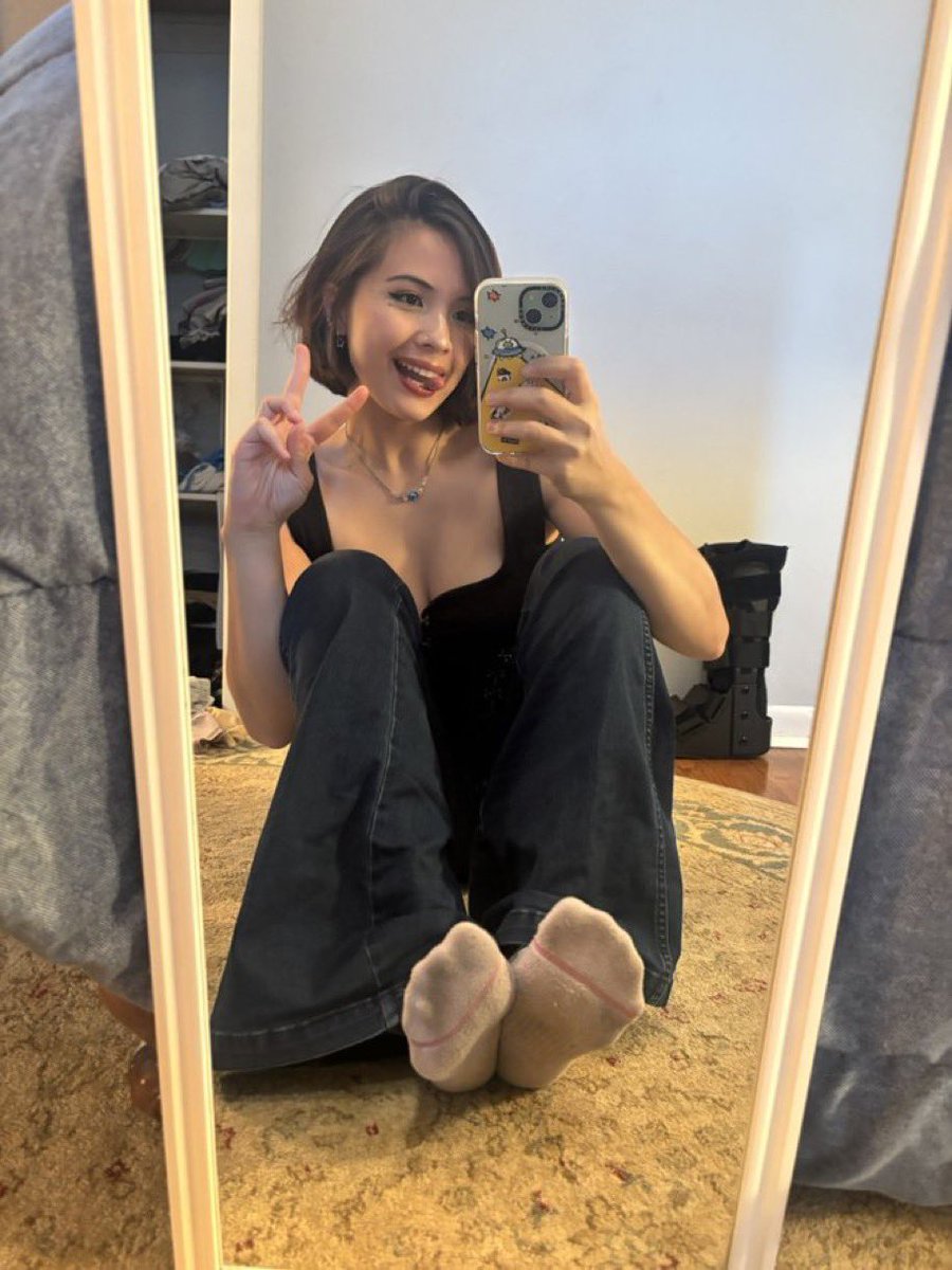 godessblakeO2's tweet photo. Real sissies don’t just fantasize. 
They pay. 
They submit. 
They get exposed.

 #Findom #FindomMaster #SissyHumiliation #SissySlave #SissyExposure #PayPigSissy #OwnedSissy #SissyFindom #ExposedClup #ForcedBiSissy #SissyTraining #WalletDrainSissy #SissyExposureClub https://t.co/mC7BqaTs3B