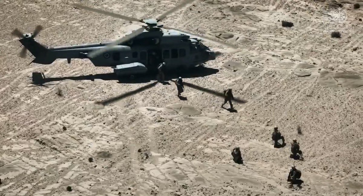LMCABB's tweet photo. Two Iranian advisors from the Islamic Revolutionary Guard Corps (IRGC) are reportedly missing after last night’s airborne operation in Sanaa. https://t.co/qTCw3fo1Cl