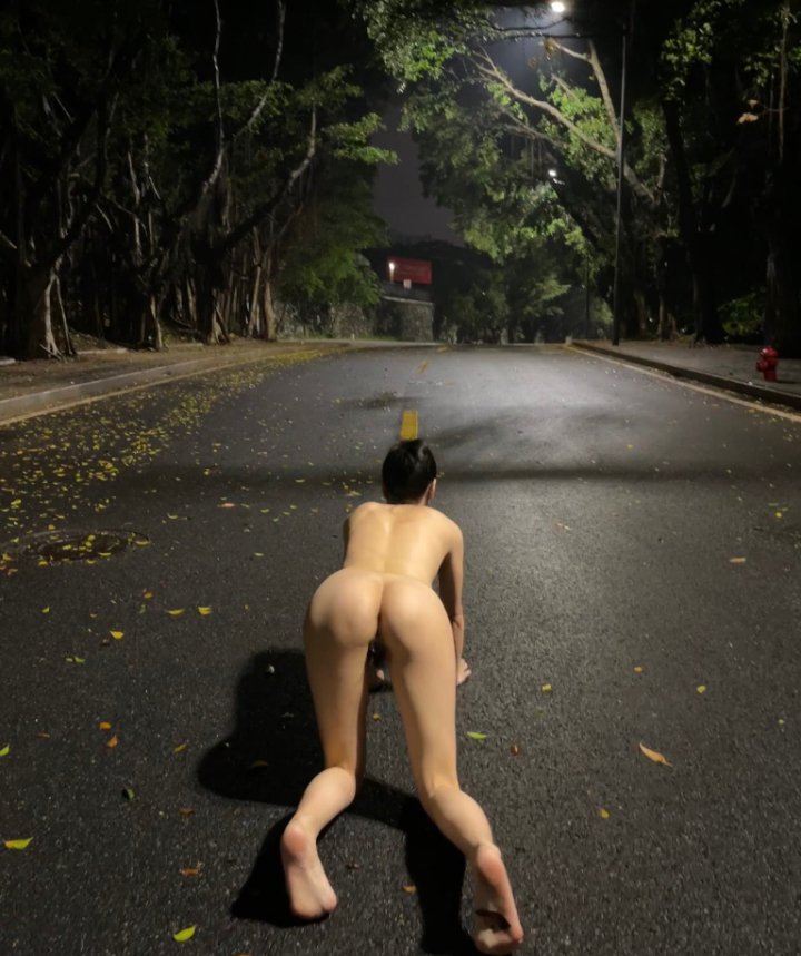 thammavet's tweet photo. เรื่องของเมื่อเช้ามืดไปวิ่งมาฝนตกบรรยากาศได้ จัดไปสักภาพ 
#เอ้าดอร์ข้างรถริมนาลานจอดรถ #แตกน้ำพุ่ง #เสียวน้ำแตก #แอบเสียว #เลียหีน้ำแตก https://t.co/9jKvlIsRsk