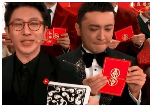 chalt149128's tweet photo. Just finished filming the funniest variety show segment today! My face hurts from laughing so hard—can’t wait for you all to watch! #VarietyShowDiaries https://t.co/mdVFn3pWps