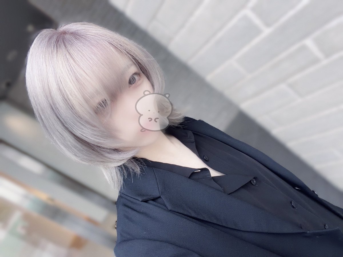 c0sub's tweet photo. 美容院行った https://t.co/Yr181mrbGe