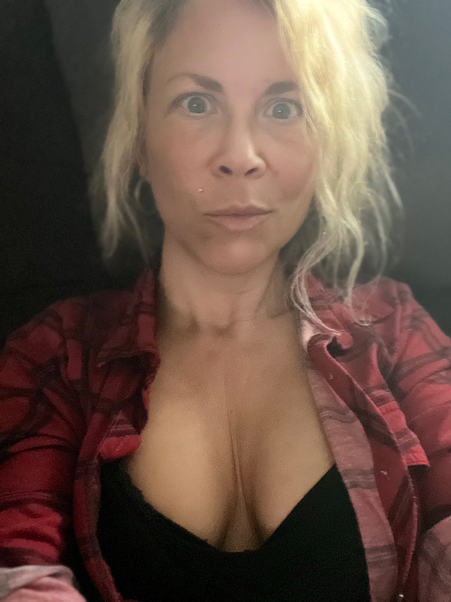 JustOneNic's tweet photo. this is the loco chica who runs this account. no filters, no AI, no makeup (never wear it anyways)
Show the real You ๐ซต๐ผ, i DOUBLE DOG DARE YA!!!
Whaddya, yella? ๐๐
๐ซ #nolimitt #smno #candid ๐ซ https://t.co/6ratbqJB7e