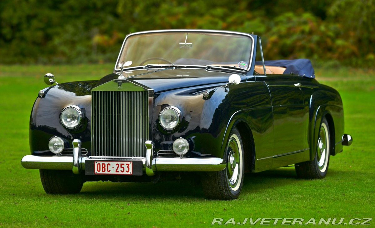 Alparslanuk's tweet photo. Rolls_Royce https://t.co/XX8kjQiblg