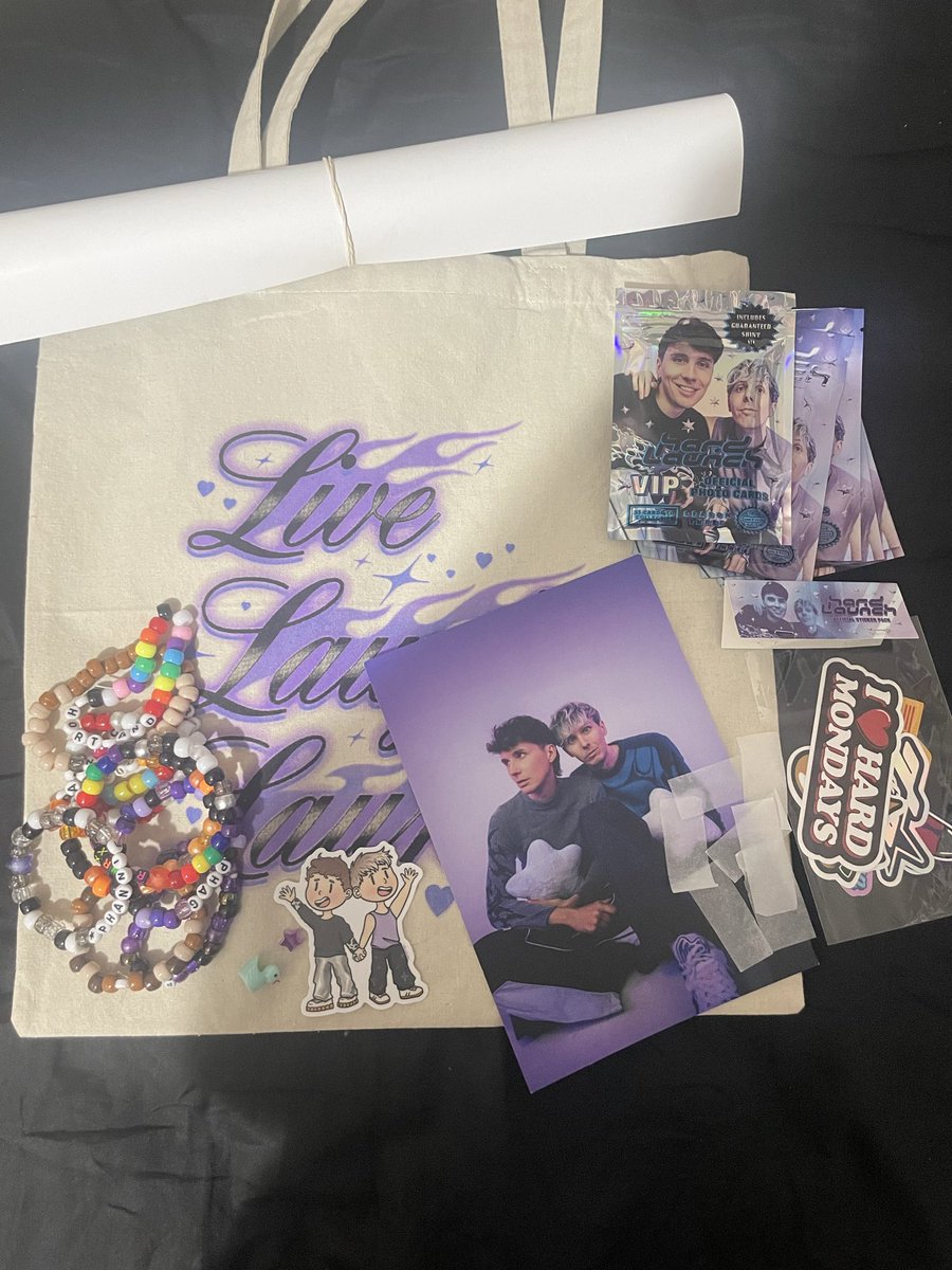 littletyio's tweet photo. Everything I got at hard launch Portland! Thank you to everyone who traded goodies and chatted with me. The feeling of belonging and community I get at a Dan and Phil show is something I always hold close to my heart 💜💙 #phortland https://t.co/eWBzU0y17R