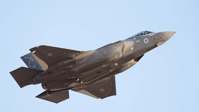 Itongadol's tweet photo. Venta de aviones F-35 a Arabia Saudita preocupa a Israel por «quebrantar la ventaja cualitativa de las FDI» - https://t.co/XQGRFPScpz #F35s #EstadosUnidos #ArabiaSaudita #MedioOriente https://t.co/DftAzNQdT2
