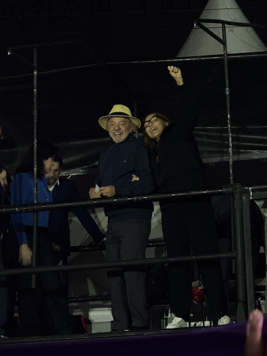wonheemybias's tweet photo. lula no meu país guarulhos https://t.co/04xYDBuVue