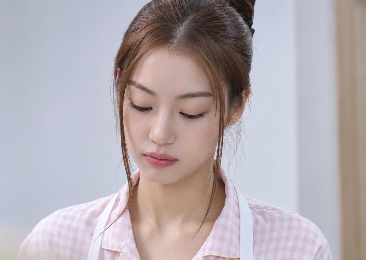 Alexnox_alex's tweet photo. เหมือนอยู่ในซีรีย์จีนเวอร์🧁🥛//🤍🧸
อีกมุมก็สวย อีกมุมก็มวลความน่ารักเต็มไปหมด💘✨🥐

LENAMIU PLS LOVE EP2
#PlsLoveรักได้ไหมEP2 https://t.co/zNjkWkWY89