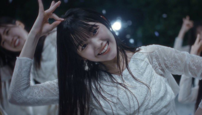 gg19dg's tweet photo. ほのちゃん卒業しちゃって、ライブも全然行けてないけど密かに画面越しからだけどずっと推してましたおめでとう21歳 https://t.co/p8X69uRe80