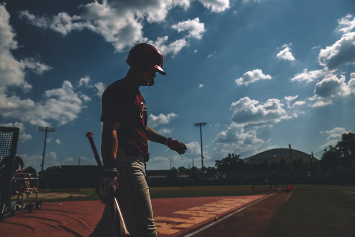 AlabamaBSB's tweet photo. Fall is in the air.

#RollTide https://t.co/H55hFDxUV2