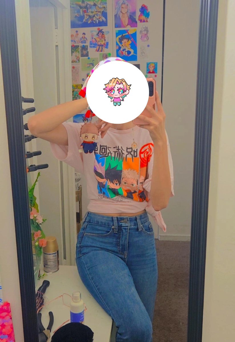 Venjt's tweet photo. My fit today ❤️ Haven't gone out in a bit 🥹 https://t.co/nixrtjdGcv