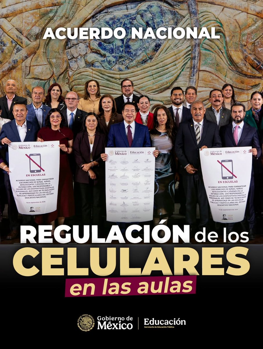 SETabasco's tweet photo. La secretaria de Educación, Patricia Iparrea Sánchez, participó en la Tercera Reunión Nacional Plenaria Extraordinaria del #CONAEDU, encabezada por el titular de la SEP, Mario Delgado Carrillo, donde se acordó restringir el uso de celulares en las escuelas.
@SEP_mx @GobiernoMX https://t.co/OxI7nZBXbf