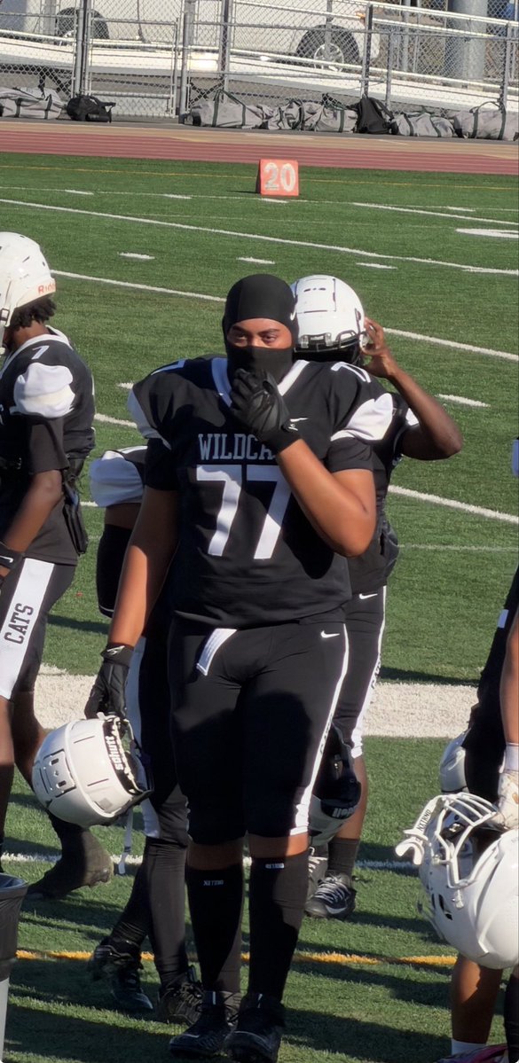 ZBalla2029's tweet photo. Game ready. FHS v 12 Bridges

6’5” | 270 | RT/OL | 2029
Franklin HS (CA) | #77 https://t.co/z4A7mg9ha2