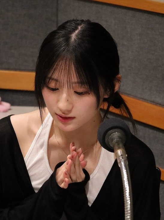 mc1010_luckyfm's tweet photo. 【ゲスト #乃木坂46 #川﨑桜 さん（@nogizaka46）🌸】

今年4月以来、今回で8度目！
番組最多出演の川﨑さん👏

オズワルドが観に行った
「真夏の全国ツアー」のお話も🎤

ライブでは意外と控えめ！？
伊藤さんの“手の振り方”にも注目です😂

#mc1010 #レバレジーズ https://t.co/r1qWYIq8KK