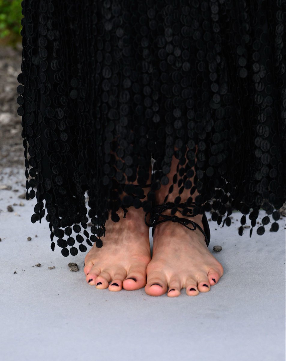 BretOks71632's tweet photo. #恋足 #裸足 #玉�� #foot #footfetısh #footworship #margaretqualley 
玛格丽特库里 https://t.co/BalCFkhvqd