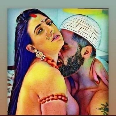 MuslimSaltanat's tweet photo. Bus ke darbar me ❤️🍆 https://t.co/WGUasZvkT4