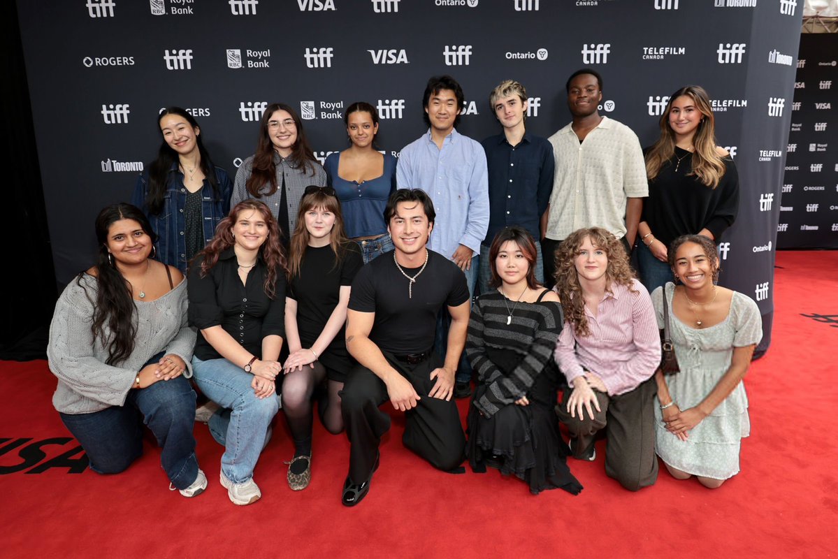hudsonwupdates's tweet photo. More photos of Hudson Williams at @TIFF_NET yesterday! 🩷

📸 Mathew Tsang https://t.co/QhYqdPDJdU