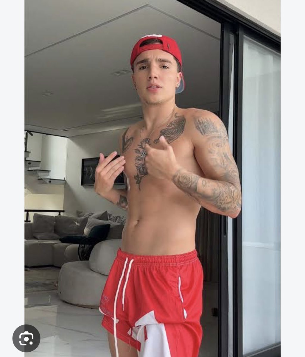 hashas1720's tweet photo. Naim Darrechi y Joao Ferreira 🥵🥵🤤 #contenido #morbo #fetiches #onlyfans https://t.co/ReVG6GHxEE