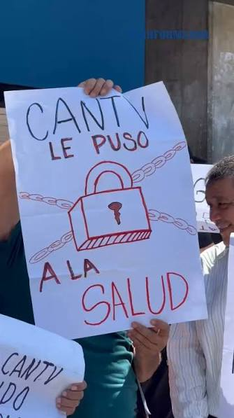 orquidea1950's tweet photo. #JubiladosySobrevivientesCantv En la calle RECLAMAN sus beneficios contractuales dado que la actual Directiva ignora y hace caso omiso a los compromisos de la empresa con sus trabajadores Activos y Pasivos firmados en contratacion colectiva.
Plan Salud YA. https://t.co/H5SANGTvxh