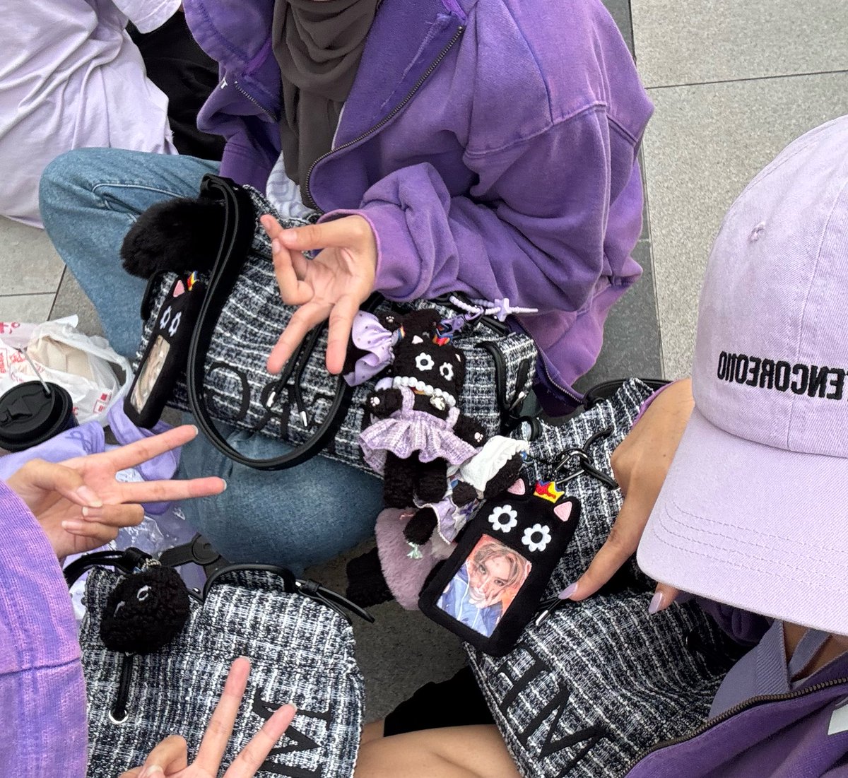Hidesong1001's tweet photo. ตัวเองรู้ได้ไงคะว่าเราเมนเตนล์ 💜

#TENxAsianGames2026

แล้วคือ ไอเท็มใหม่ก็มาด้วยนะ 😍
#ifTENtouchWewillBuy #10vely 
#MERGEOfficial #MERGEFriends
#MERGEOnTimeBag https://t.co/TQtFyeo0nt