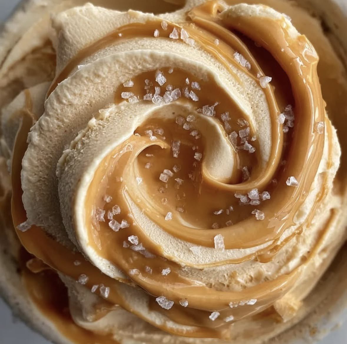 angelicxiris's tweet photo. ⊹₊˚‧︵‿₊୨ᰔ୧₊‿︵‧˚₊⊹

Unhinged weight loss hack

buy really sweet body spray that smells like your favourite sweet treat eg caramel and every time you crave it you just spray your body with the sent so your nose gets to experience it instead of you wasting cals ♡ https://t.co/lsIwqNaw5T