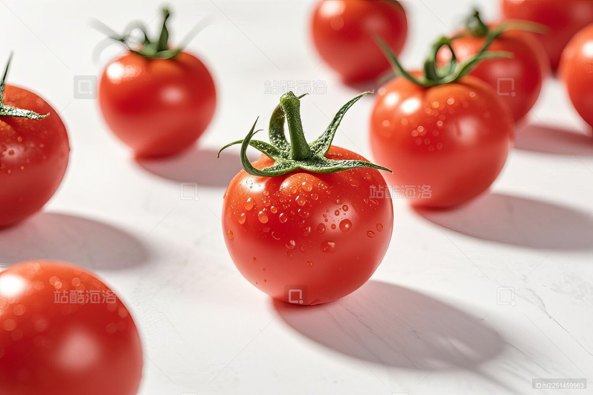 ioiiloi1's tweet photo. Just tried the sun-ripened cherry tomatoes from the local farm stall—burst with natural sweetness, no watery aftertaste at all! Perfect for salad or quick snack  #FreshFind #LocalProduce https://t.co/3R89JYTOW5