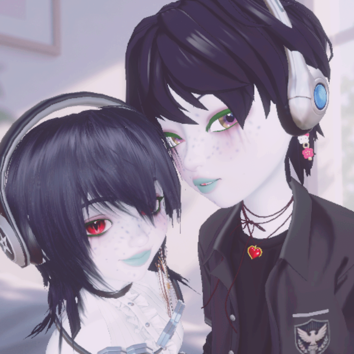 Metryorynchus's tweet photo. Vespera got a boyfriend! https://t.co/YBpVLzbZRT