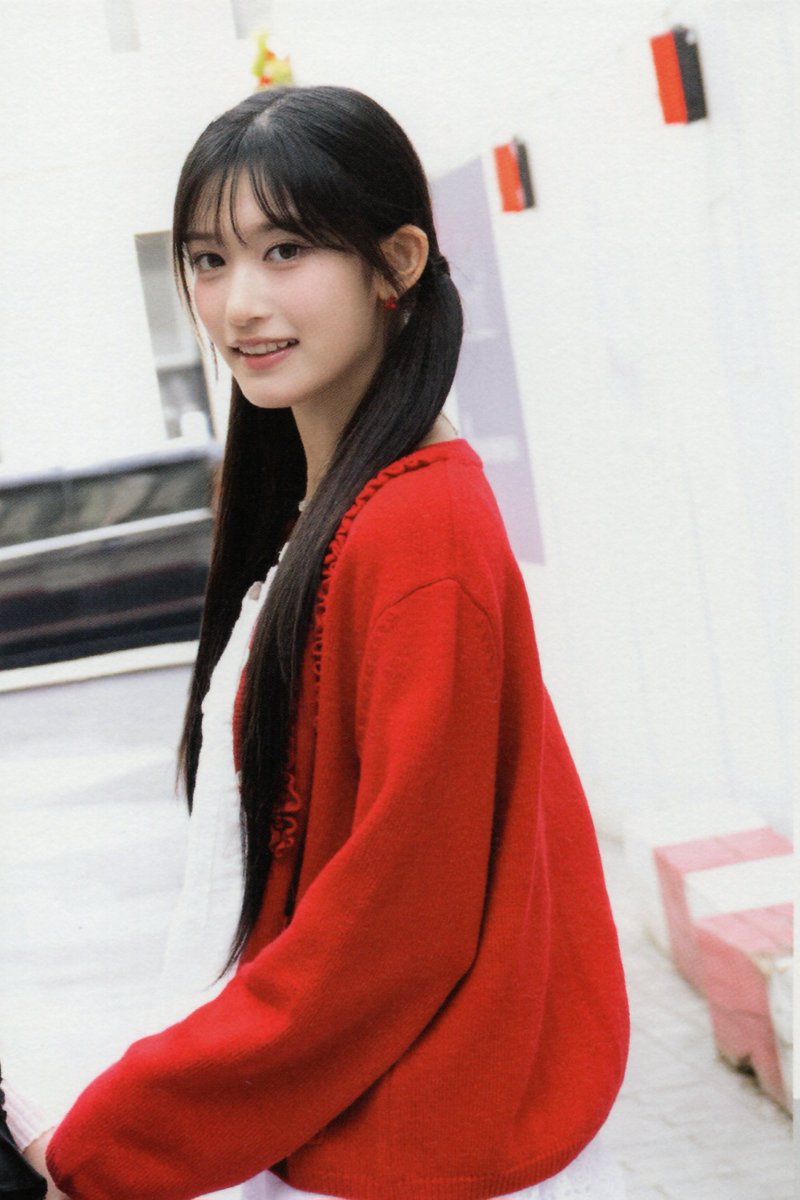 first_iz121 tweet picture