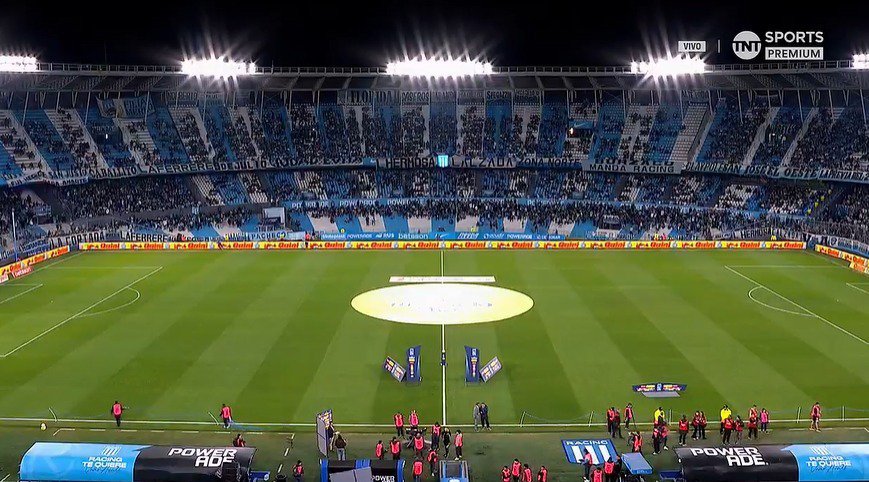 MatiasCavs35's tweet photo. Están para una tierlist de que equipos del ascenso meten más gente que esto un viernes a la noche jugando en primera? @azzenstream 

Yo creo que Quilmes, Morón y unos cuantos más llevan más gente https://t.co/IWkT1H9mlf