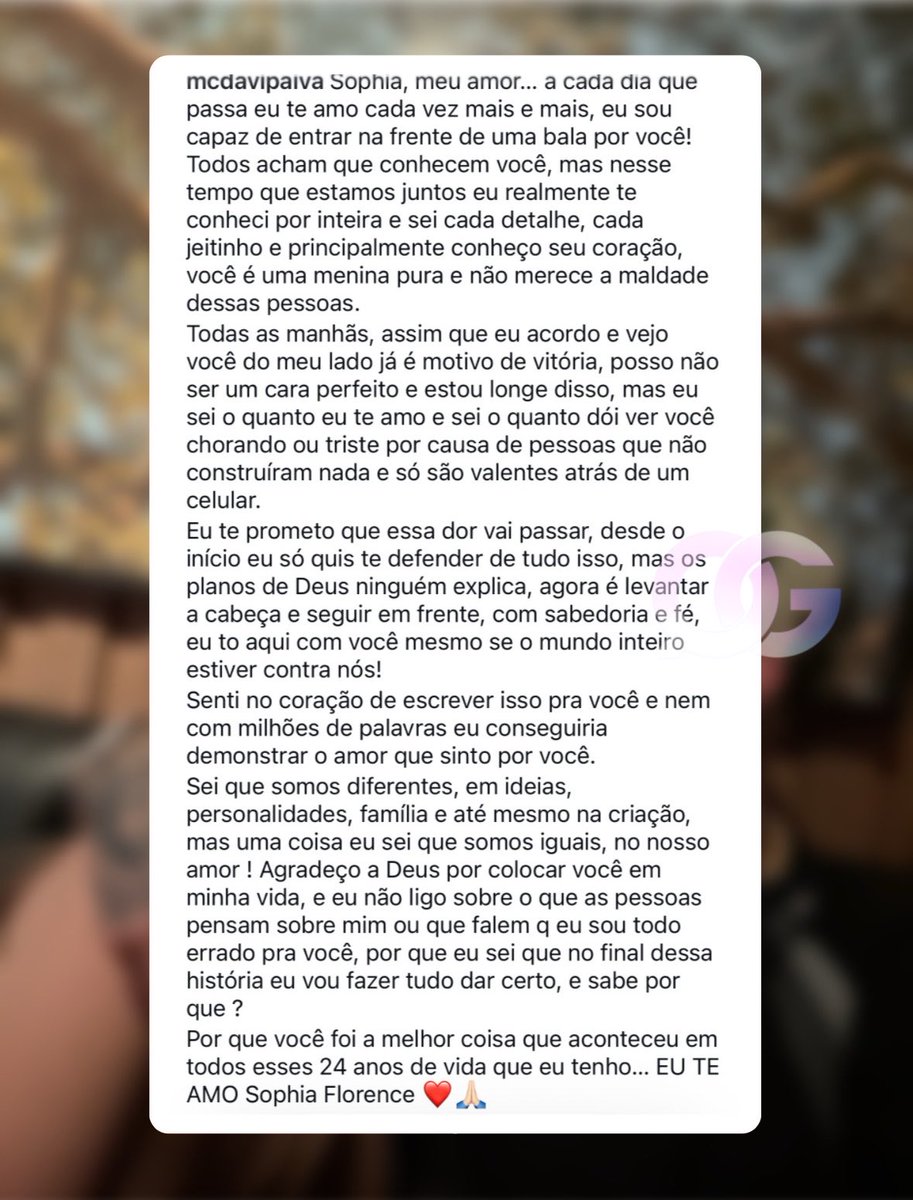 QGdoPOP's tweet photo. MC Paiva se declara para Soso Careca:

“Eu sou capaz de entrar na frente de uma b4la por você! Você é uma menina pura e não merece a maldade dessas pessoas. Você foi a melhor coisa que aconteceu em todos esses 24 anos de vida que eu tenho... EU TE AMO Sophia Florence”. https://t.co/xUfJqGoG3a