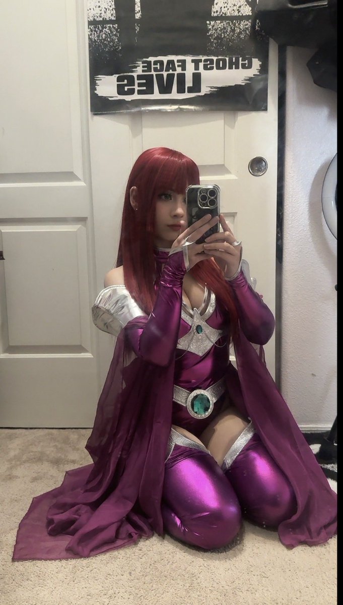 lexxco_'s tweet photo. alien princess starfire :3 

#starfire #cosplayㅤㅤ https://t.co/n97beo2ItK