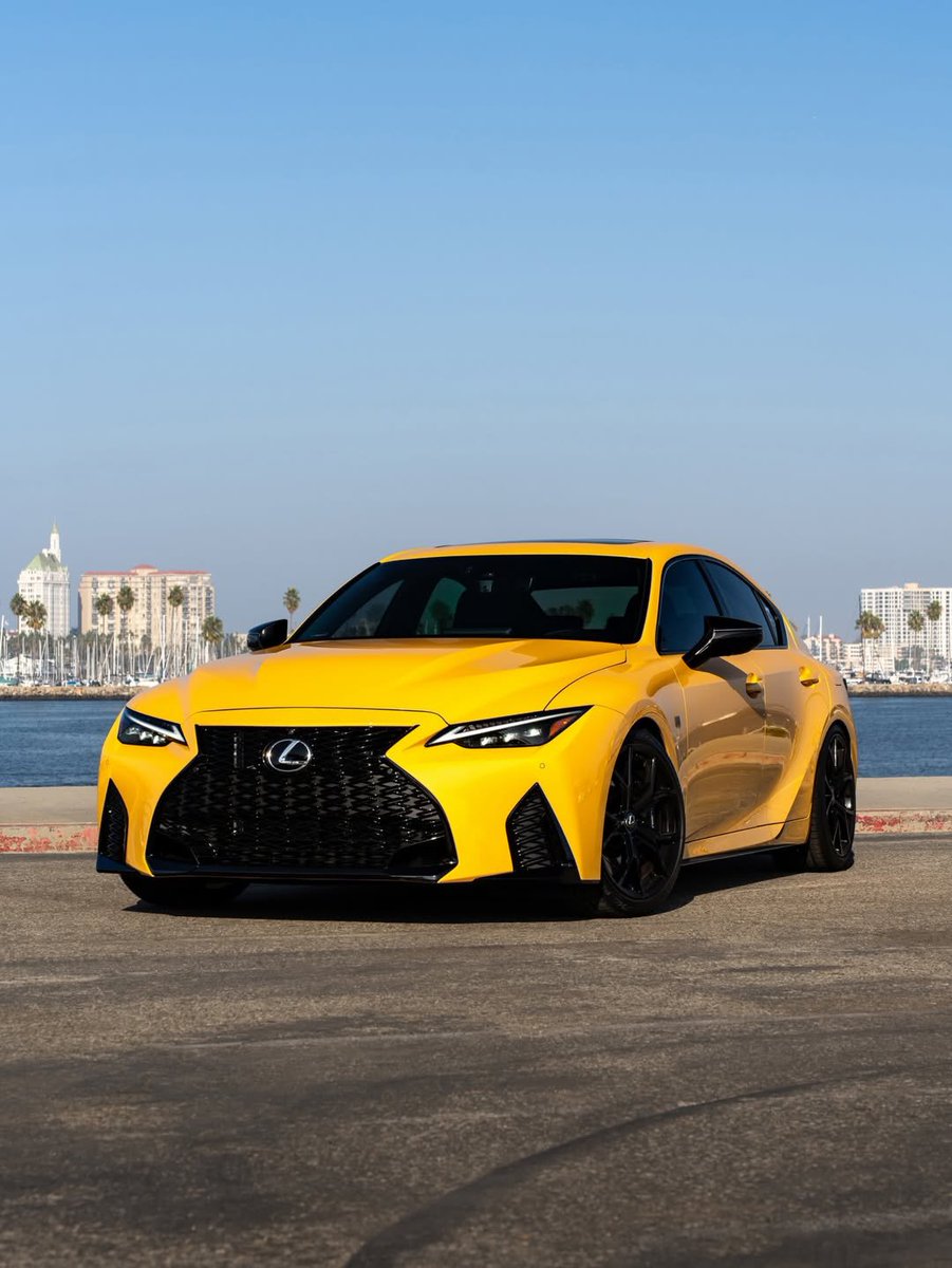 Silentboc's tweet photo. LEXUS IS500 🔥🔥🔥 https://t.co/jZiYkXN0TP
