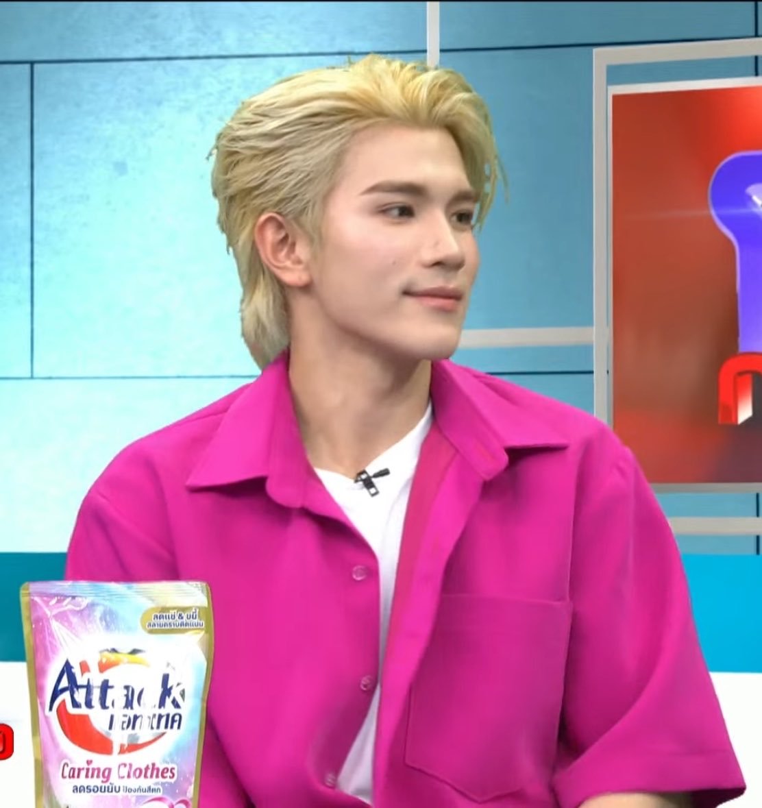 simply_shy__'s tweet photo. From Kiwi 🥝 to Justin Barbie 👱‍♂️ https://t.co/GRd4Y01w2f
