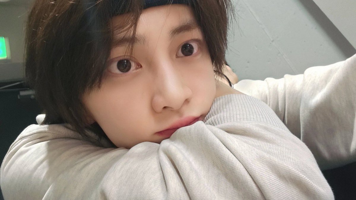 ggumaw's tweet photo. 어제 이자세로 챗강에서 잠듬.. https://t.co/77VTtjM22L