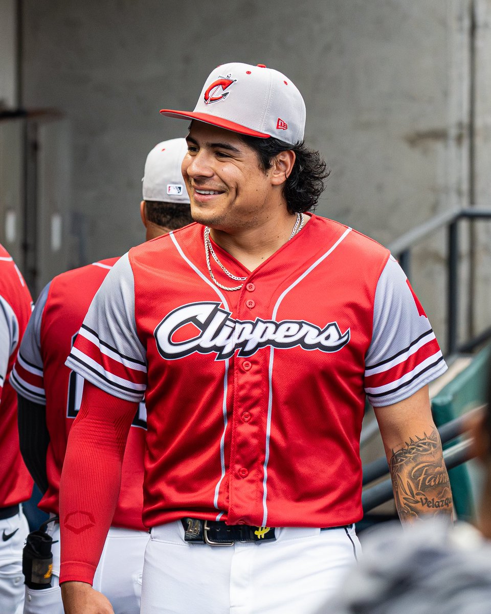 CLBClippers's tweet photo. B̶u̶c̶k̶s̶ a̶r̶e̶ h̶o̶t̶ Clips are hot! 

#ClipShow | #GoBucks https://t.co/mdHlSyGWZu
