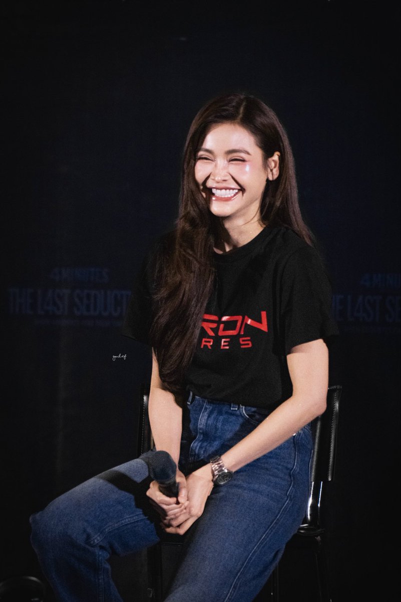 Winn_thepooh05's tweet photo. ขอให้เป็นวันที่ดี มีรอยยิ้มที่สดใส 
เต็มไปด้วยความสุขนะคะ🤍😘✨💐

ENGFA THE BELOVED STAR19 
#อิงฟ้ามหาชน‌ #อิงฟ้าวราหะ 
#EngfaWaraha @EWaraha https://t.co/Wjg6Aqr77h