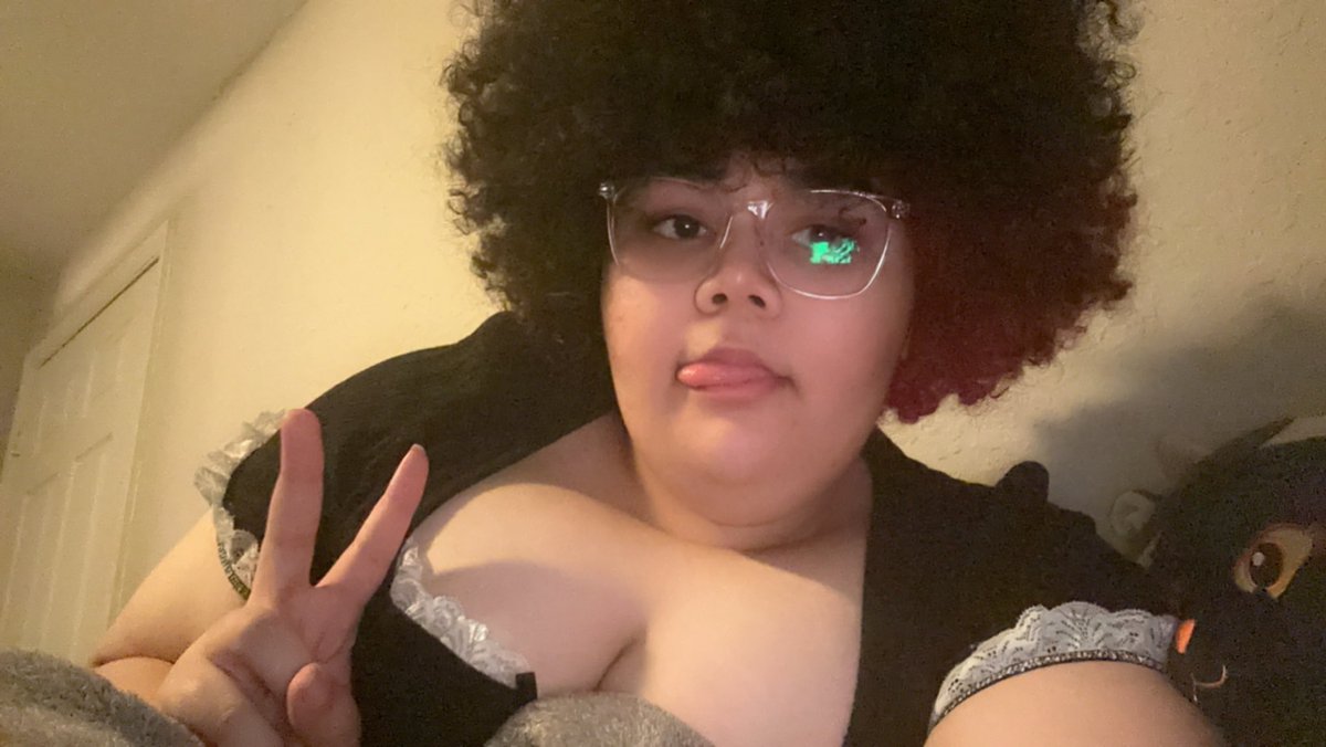 Lilith_unholy's tweet photo. Cashapp: $lilithmontclair
.
.
.

#explore #explorepage #explorer #explorar #exploremore #fyp #foryou #foryoupage #viral #trending #trend #ootd #outfitoftheday #discover #igreels #igreel #viralreels #footfetish #findom #mommydommy #feet #humanatm #humanwallet #cashcow #cashslave https://t.co/zytxO3iQtr